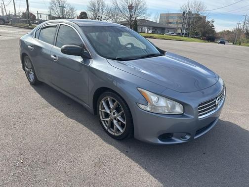 2010 Nissan Maxima SV
