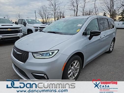 2024 Chrysler Pacifica Touring-L