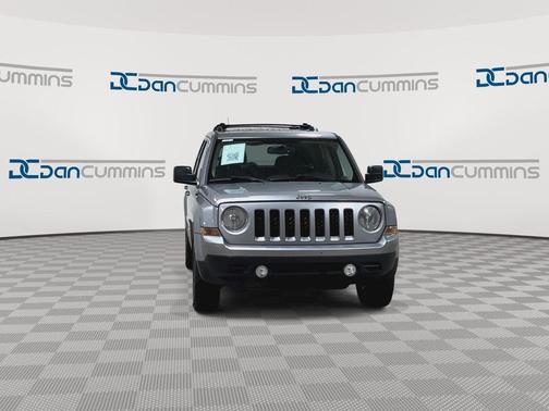 Billet Silver Metallic Clearcoat 2016 Jeep Patriot Latitude