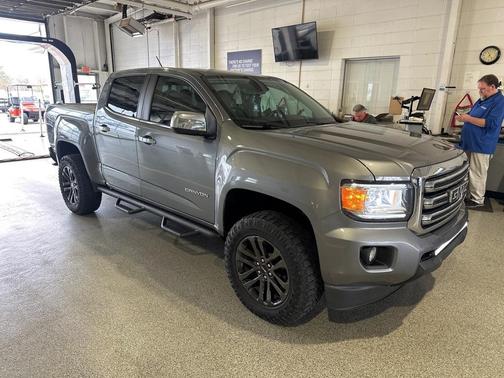 2018 GMC Canyon SLE