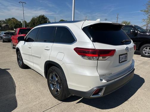 2017 Toyota Highlander Limited