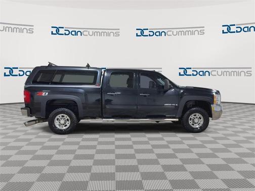 2009 Chevrolet Silverado 2500 LT H/D Crew Cab