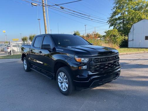 2024 Chevrolet Silverado 1500 Custom