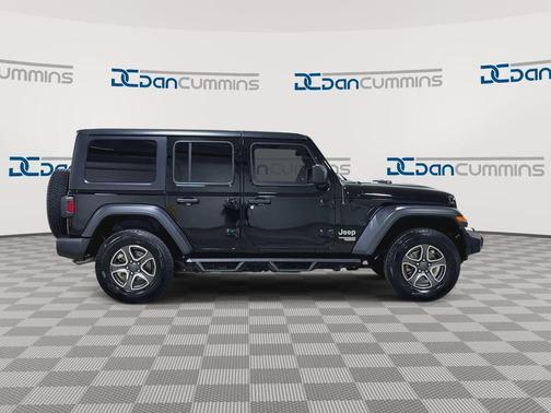 Black Clearcoat 2020 Jeep Wrangler Unlimited Sport