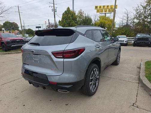 2025 Chevrolet Blazer RS