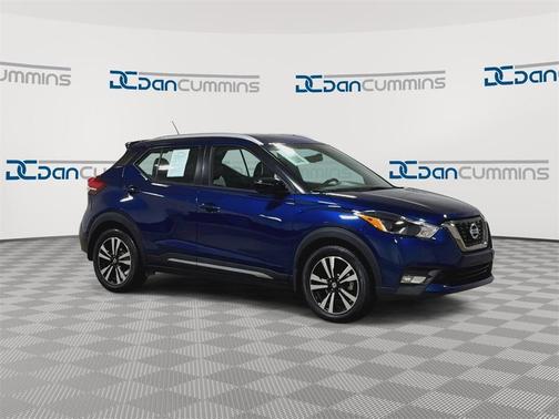 2019 Nissan Kicks SR