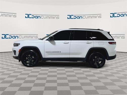 2023 Jeep Grand Cherokee Altitude