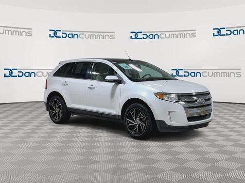 White Platinum Clearcoat Metallic 2014 Ford Edge Limited