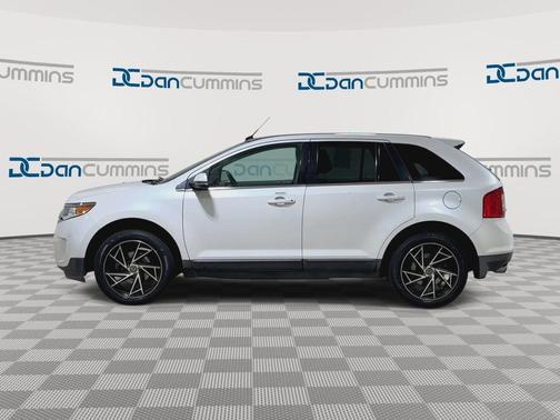 White Platinum Clearcoat Metallic 2014 Ford Edge Limited
