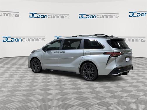 2024 Toyota Sienna XSE 7 Passenger