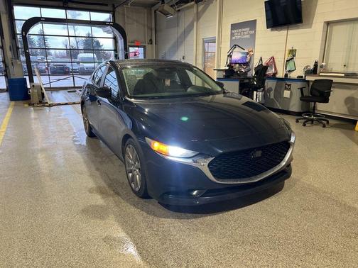 2019 Mazda Mazda3 FWD w/Preferred Package