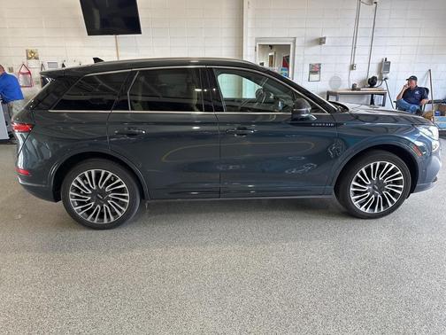 2022 Lincoln Corsair Grand Touring