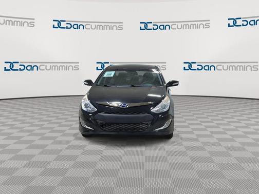 Eclipse Black 2015 Hyundai SONATA Hybrid Base