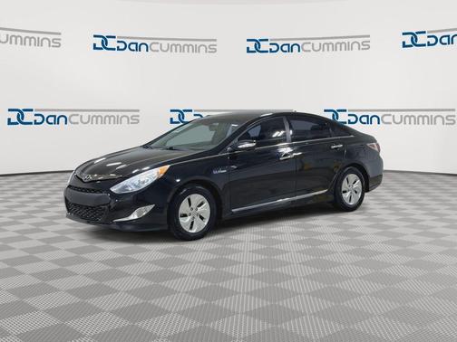 Eclipse Black 2015 Hyundai SONATA Hybrid Base
