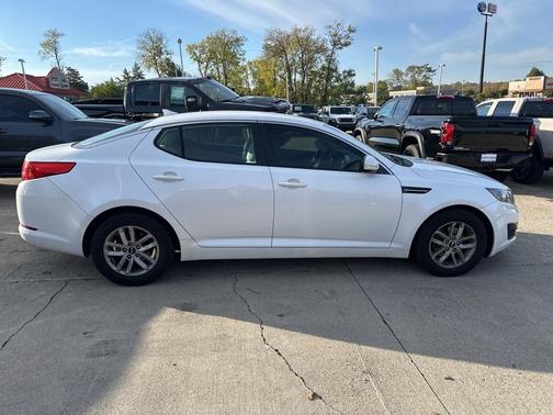 2011 Kia Optima LX