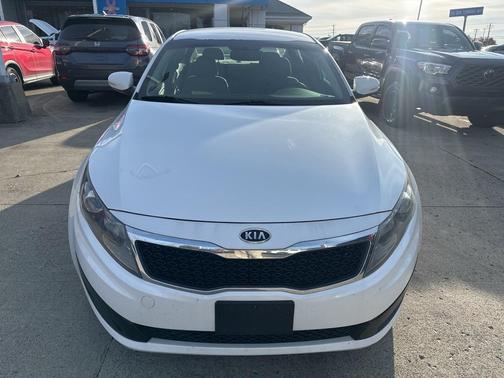 2011 Kia Optima LX