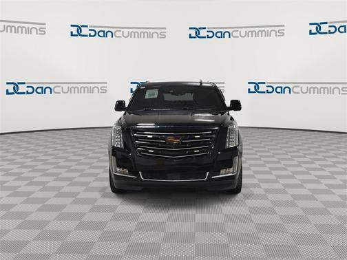 2016 Cadillac Escalade Platinum
