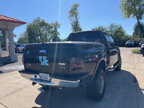 2001 Ford F-150 XLT SuperCab