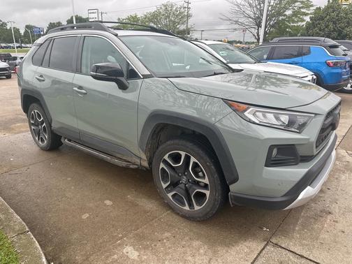 2019 Toyota RAV4 Adventure
