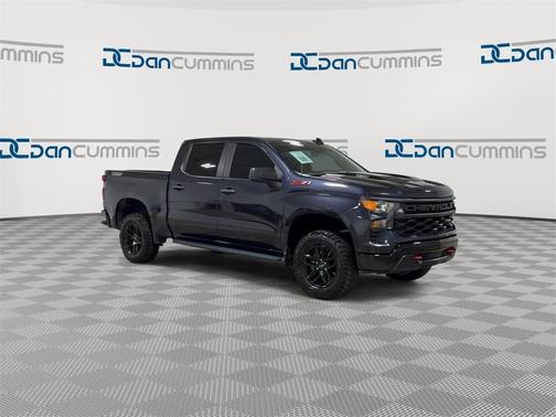 2022 Chevrolet Silverado 1500 Custom Trail Boss