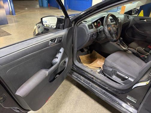 2012 Volkswagen Jetta Base