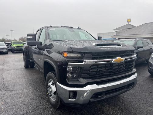 2026 Chevrolet Silverado 3500 LT