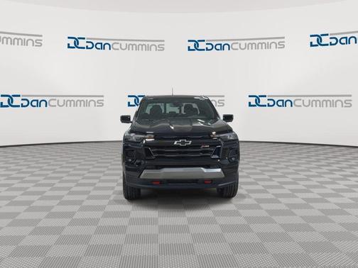 Black 2026 Chevrolet Colorado Z71