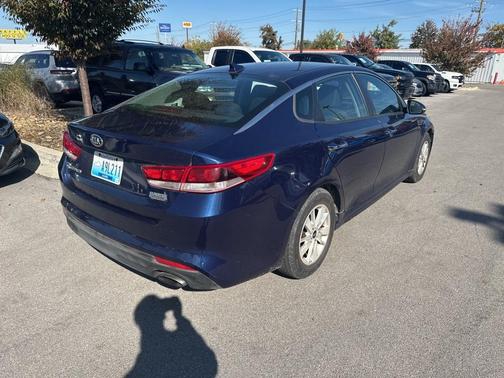 2018 Kia Optima LX