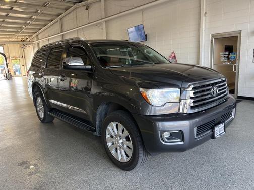 2019 Toyota Sequoia Platinum