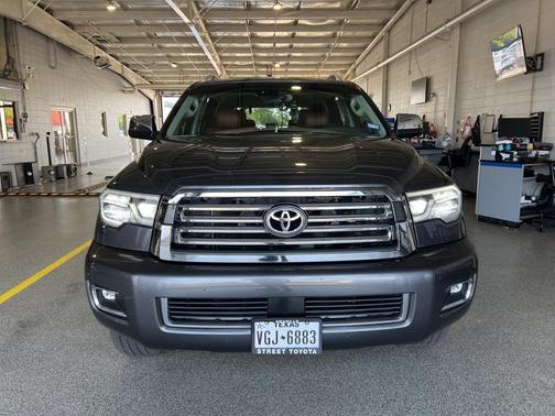 2019 Toyota Sequoia Platinum