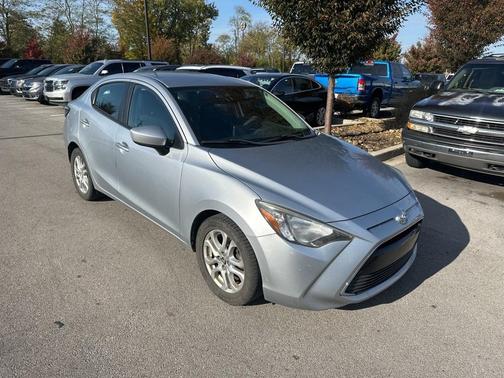 2017 Toyota Yaris iA Base