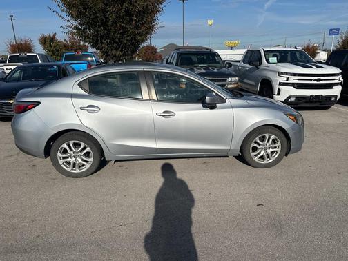 2017 Toyota Yaris iA Base