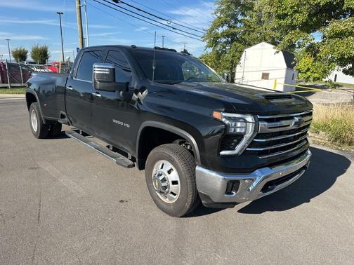 2025 Chevrolet Silverado 3500 LTZ