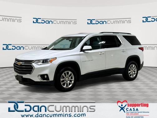Summit White 2020 Chevrolet Traverse LT Cloth