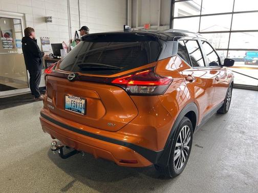 2023 Nissan Kicks SV