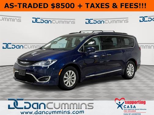 2017 Chrysler Pacifica Touring-L