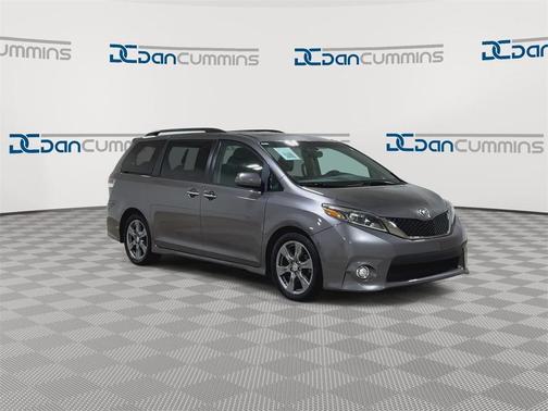 2017 Toyota Sienna SE Premium