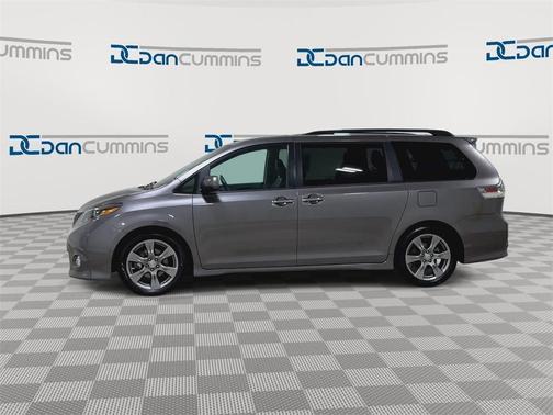 2017 Toyota Sienna SE Premium