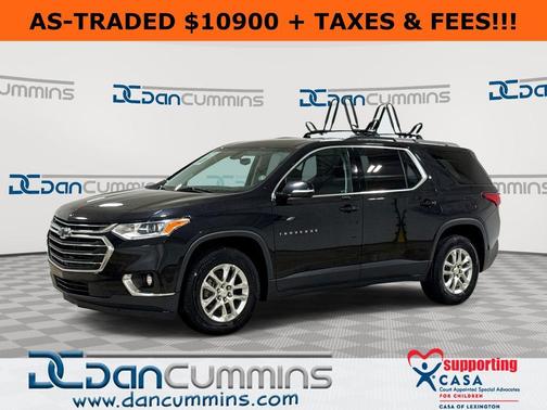 Mosaic Black Metallic 2018 Chevrolet Traverse LT Cloth