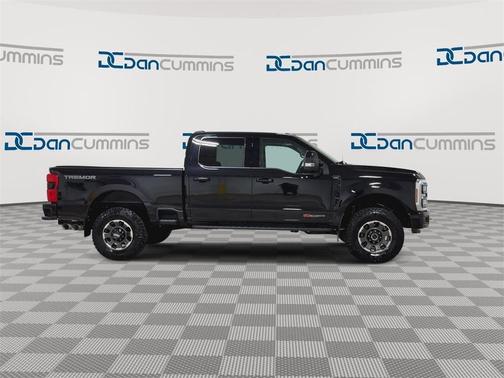 2024 Ford F-350 Lariat Super Duty