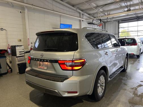 2024 Nissan Armada SV