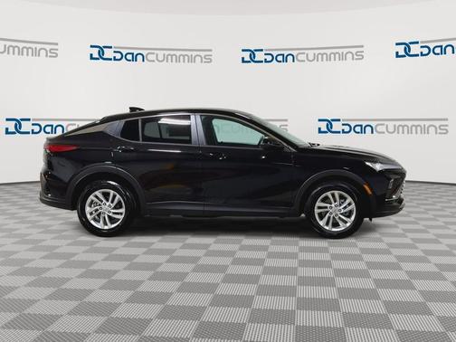 Ebony Twilight Metallic 2026 Buick Envista Preferred