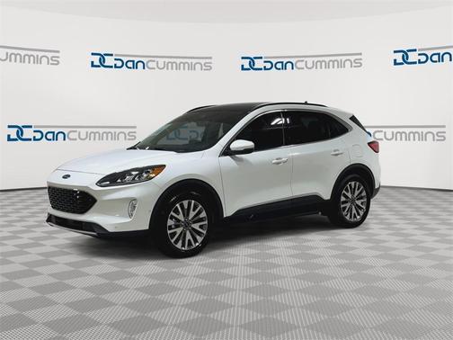 2020 Ford Escape Titanium