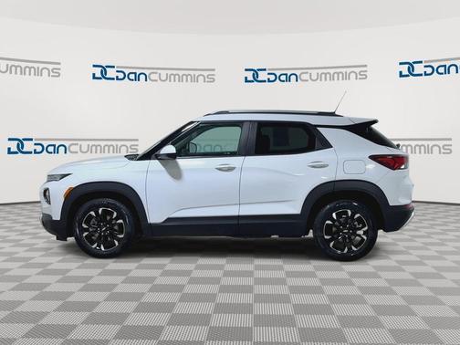 Summit White 2022 Chevrolet Trailblazer LT