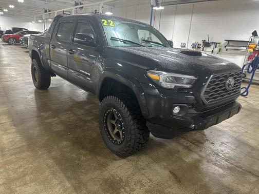 2022 Toyota Tacoma TRD Sport