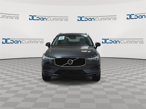 2020 Volvo XC60 T5 Momentum