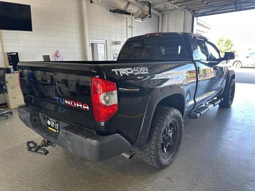 2014 Toyota Tundra SR5