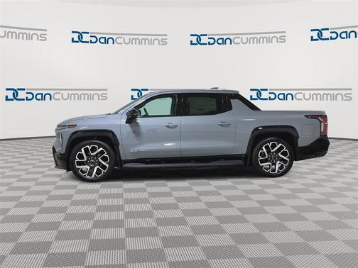 2025 Chevrolet Silverado EV RST