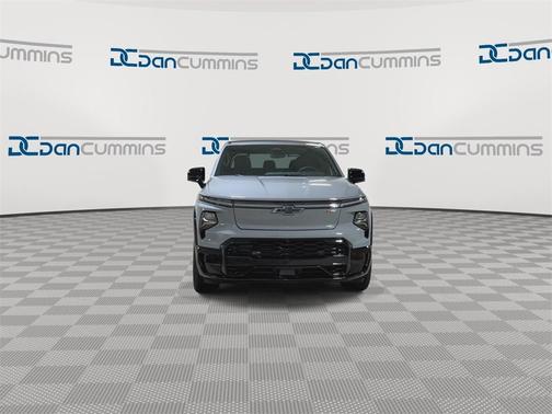 2025 Chevrolet Silverado EV RST
