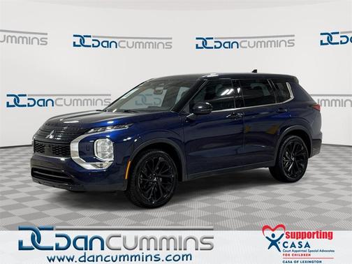 2022 Mitsubishi Outlander Black Edition